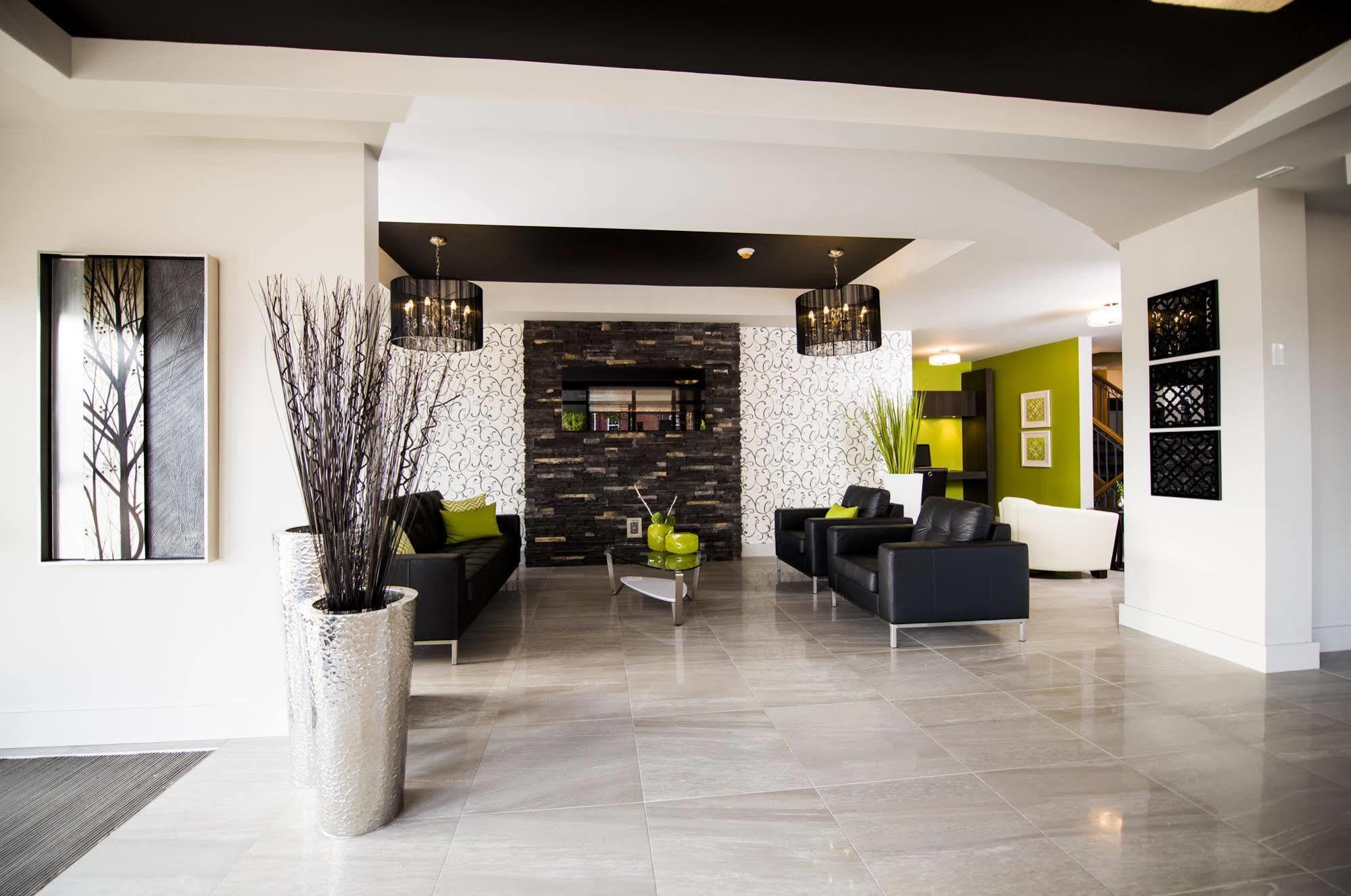 V Hotel & Suites Moncton Eksteriør billede